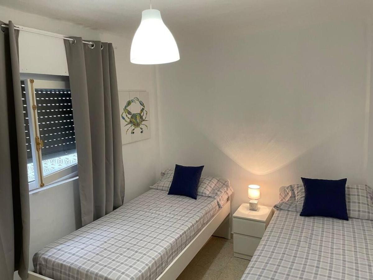 Renovated And Newly Furnished 3 Bedroom Apartment サン・フェルナンド エクステリア 写真